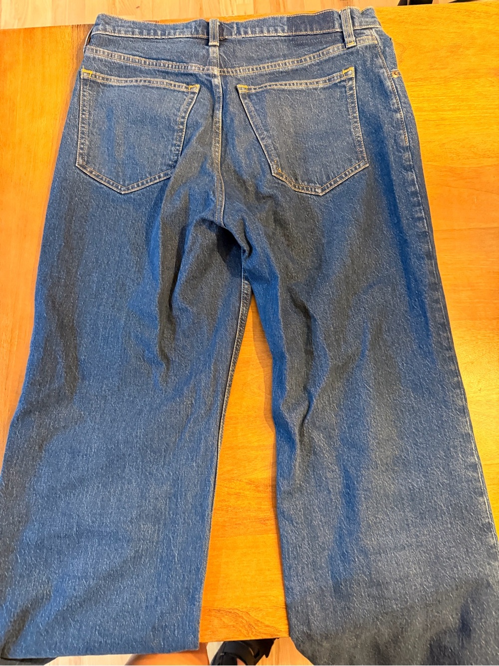 Abercrombie & Fitch Relaxed Dark Blue Denim Jeans - Picture 4 of 4